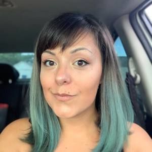 Meet your Posher, Lucinda